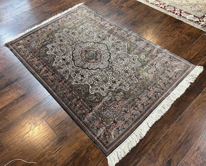 Very Fine Sino Persian Silk Rug 4x6, Floral Medallion, Hand Knotted, Silk Pile on Silk Foundation, Ivory, Vintage Handmade Oriental Carpet