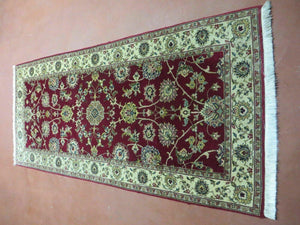 2' 8" X 6' Vintage Handmade Wool India Floral Oriental Short Runner Rug Red