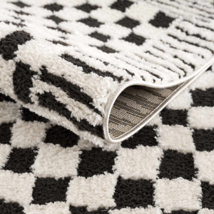Leryn Black & White Checkered 7ft Runner Rug