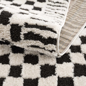 Leryn Black & White Checkered 7ft Runner Rug