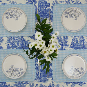DAHLIA BLUE GINGHAM ROUND FABRIC PLACEMAT (Set Of 4)