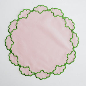 CRESSIDA LIGHT PINK ROUND FABRIC PLACEMAT (Set Of 4)