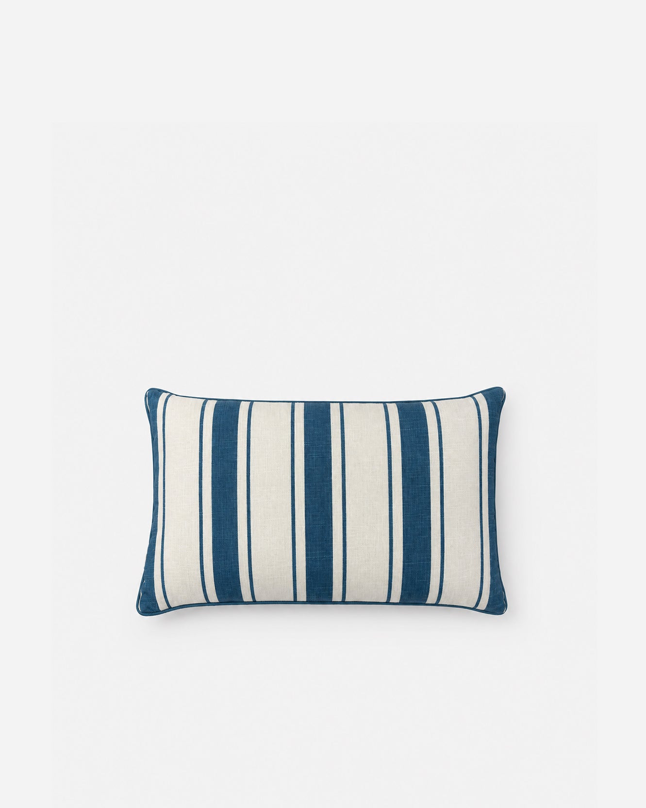 Cala Small Lumbar Pillow - Ivory - Mare / 22’' x 14''