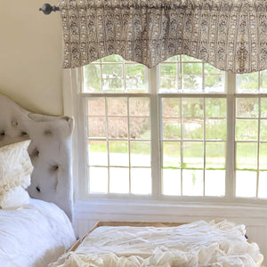 DaDa Bedding Moroccan Paisley Filigree Floral Window Curtain Valance - 18" x 52" (JHW-885)