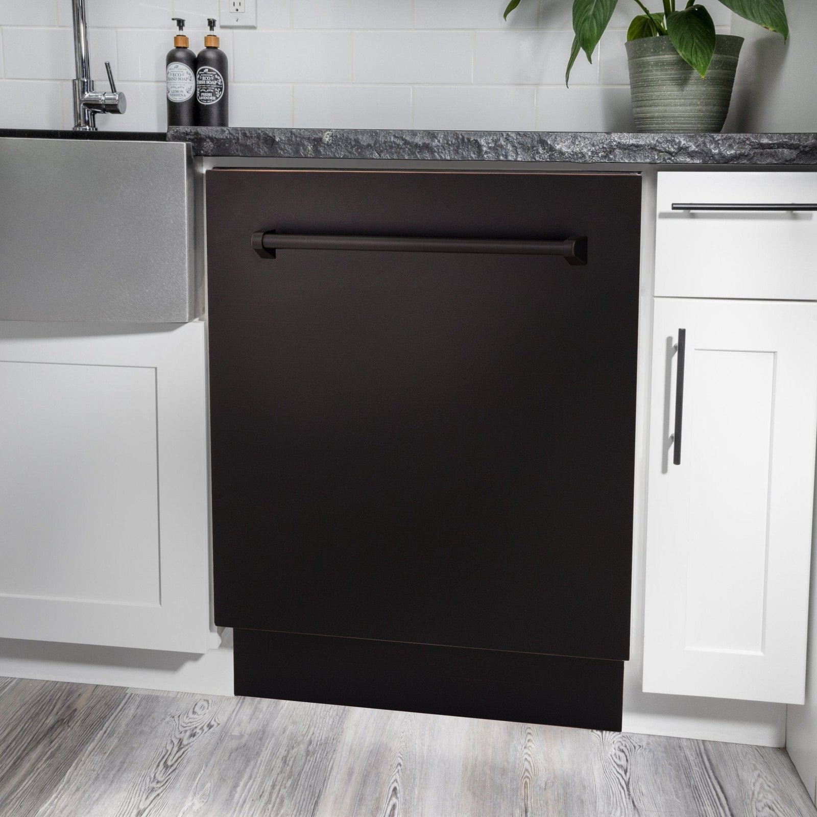 ZLINE 24" Dishwasher, Oil Rubbed Bronze panel, Stainless Tub, DWV-ORB-24