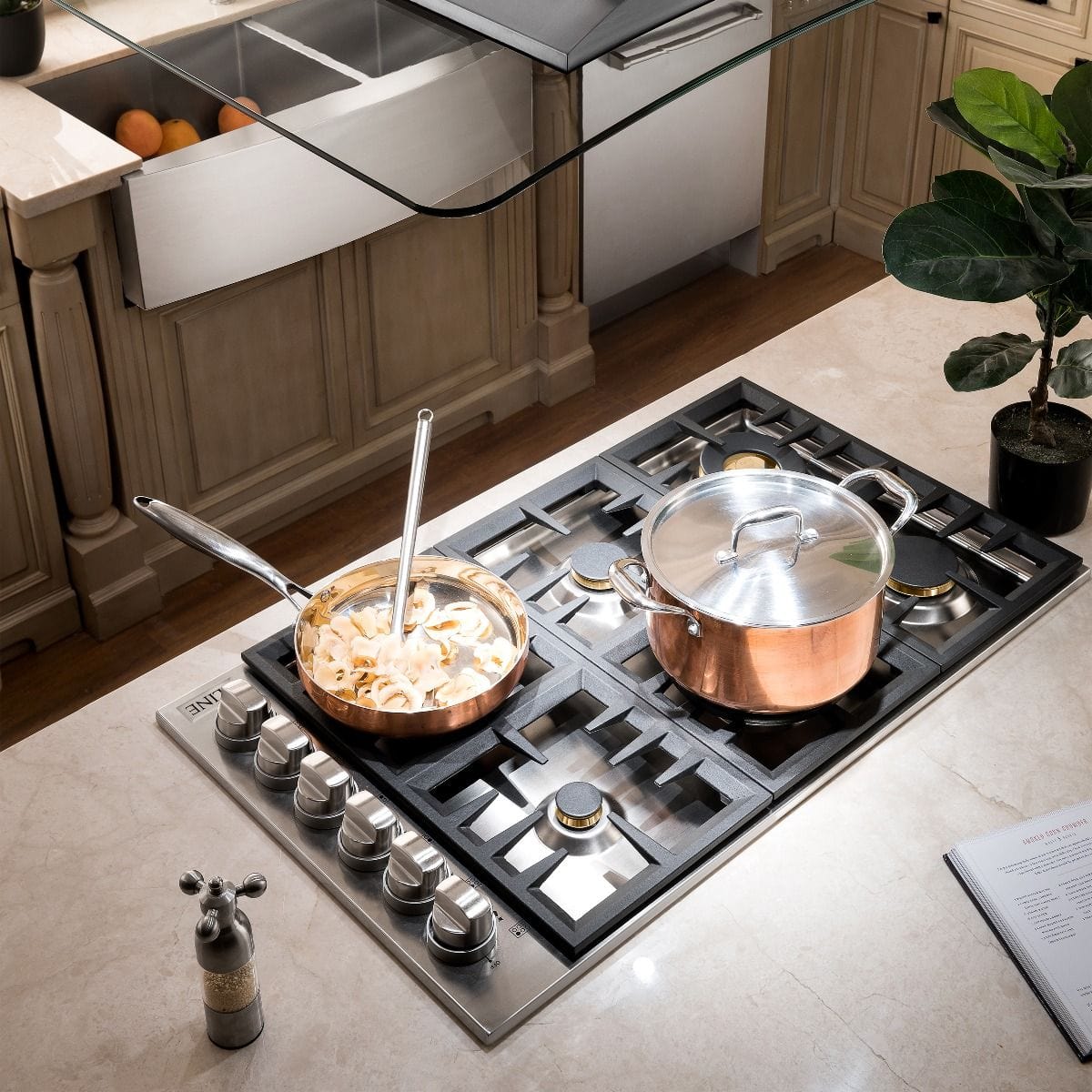 ZLINE 36" Gas Cooktop with 6 Gas Brass Burners RC-BR-36