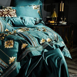Edmund the Old Green Duvet Cover Set. 1000 Thread Count Bed Sheets made Egyptian Cotton. The Best Duvet Cover for Contemporary Bedroom.