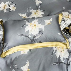 Top view of Pillow Cover that belongs to Front view of Orquidea Clara Duvet Cover Set.