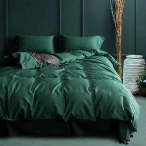 Green Venetia duvet cover set made of egyptian cotton with two green pillow covers.