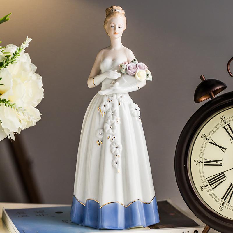 European Style Wedding Girl Statue.