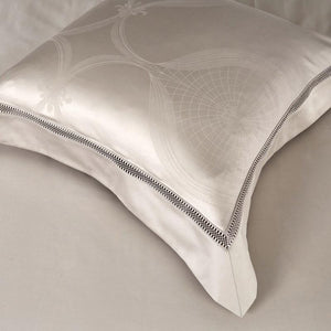 Jacquard cream pillow covers.