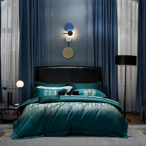 Front view of Mia Gradient Modern Duvet Cover Set in ocean color.