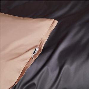 Demonstration of white zipper included in the pillow cover.