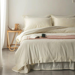 Emma Duvet Cover Set made of cotton and linen in cream color.