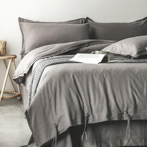 Emma Duvet Cover Set made of cotton and linen in gray color.